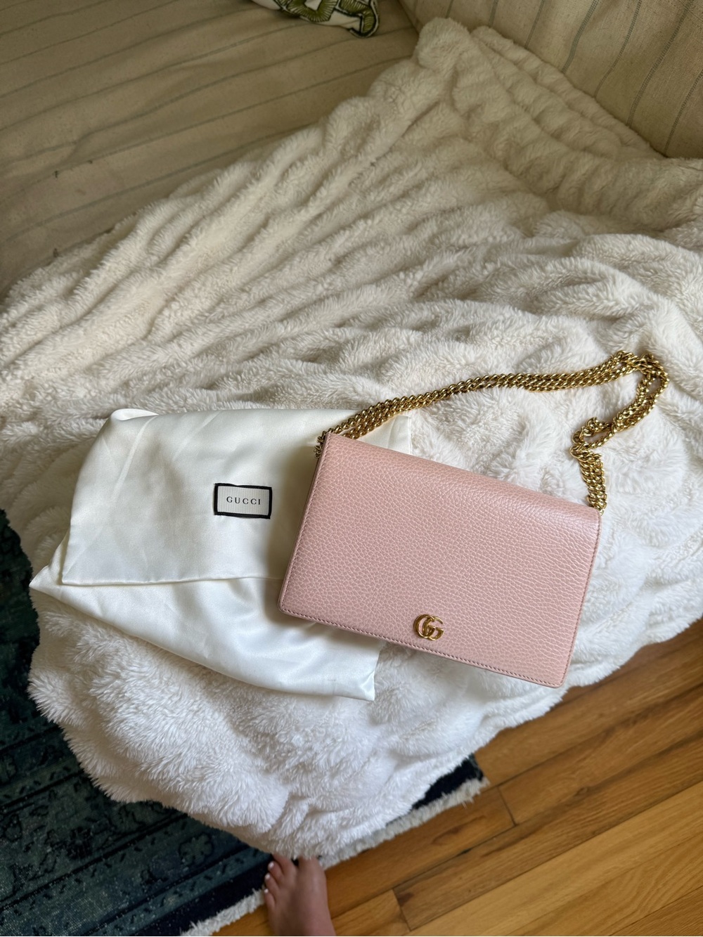 Gucci Blush Pink Leather Chain Crossbody Bag with Gold Hardware